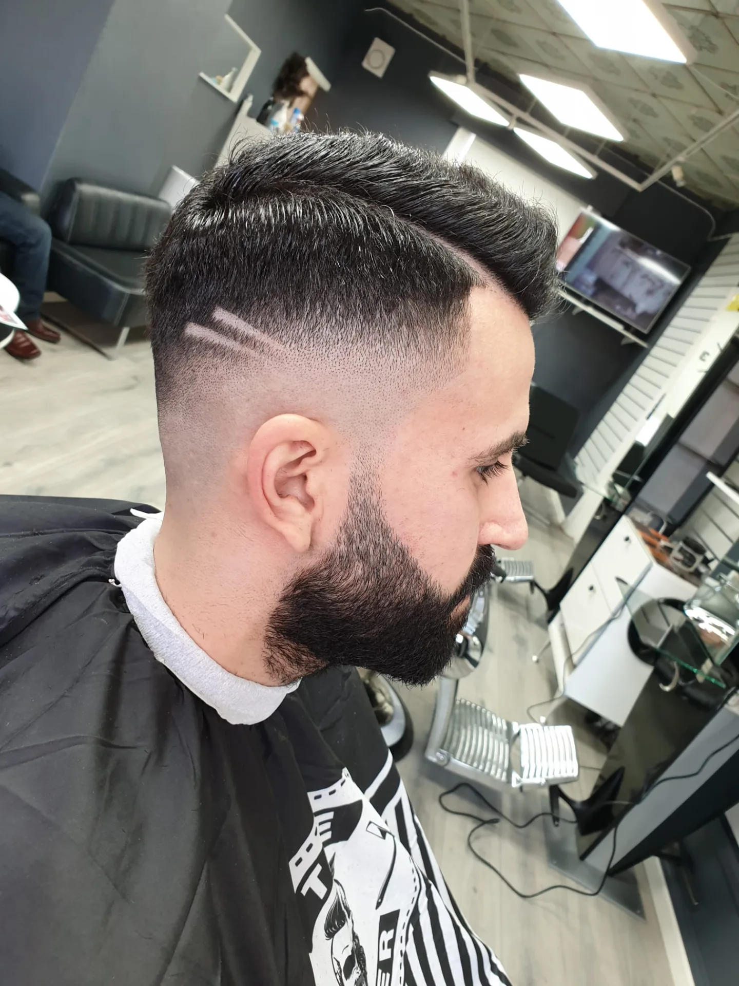 skin fade & skägg